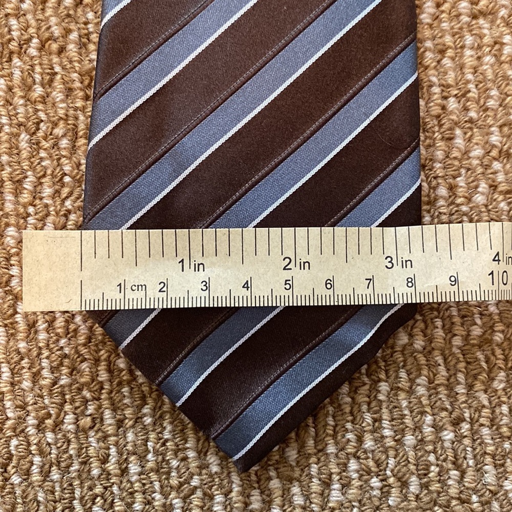 Dolce & Gabbana / Necktie / Brown & Gray Stripes - Picture 7 of 7